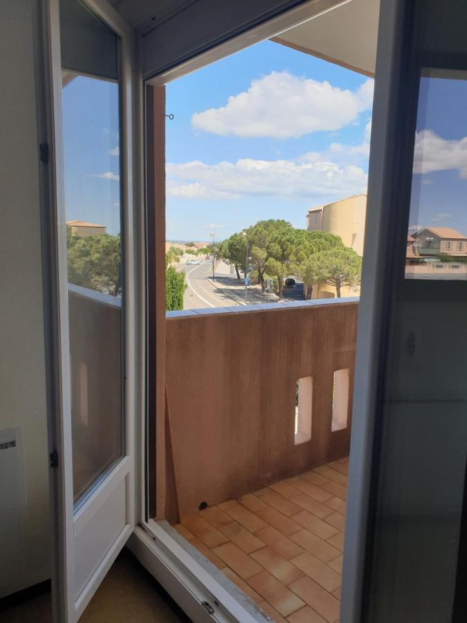 פלורי Appt 2 Ou 4 Personnes Avec Piscine, Tennis Et Parking Prive מראה חיצוני תמונה