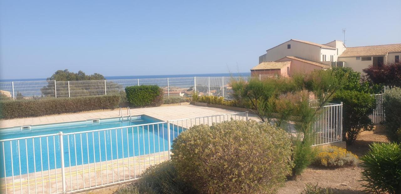 פלורי Appt 2 Ou 4 Personnes Avec Piscine, Tennis Et Parking Prive מראה חיצוני תמונה